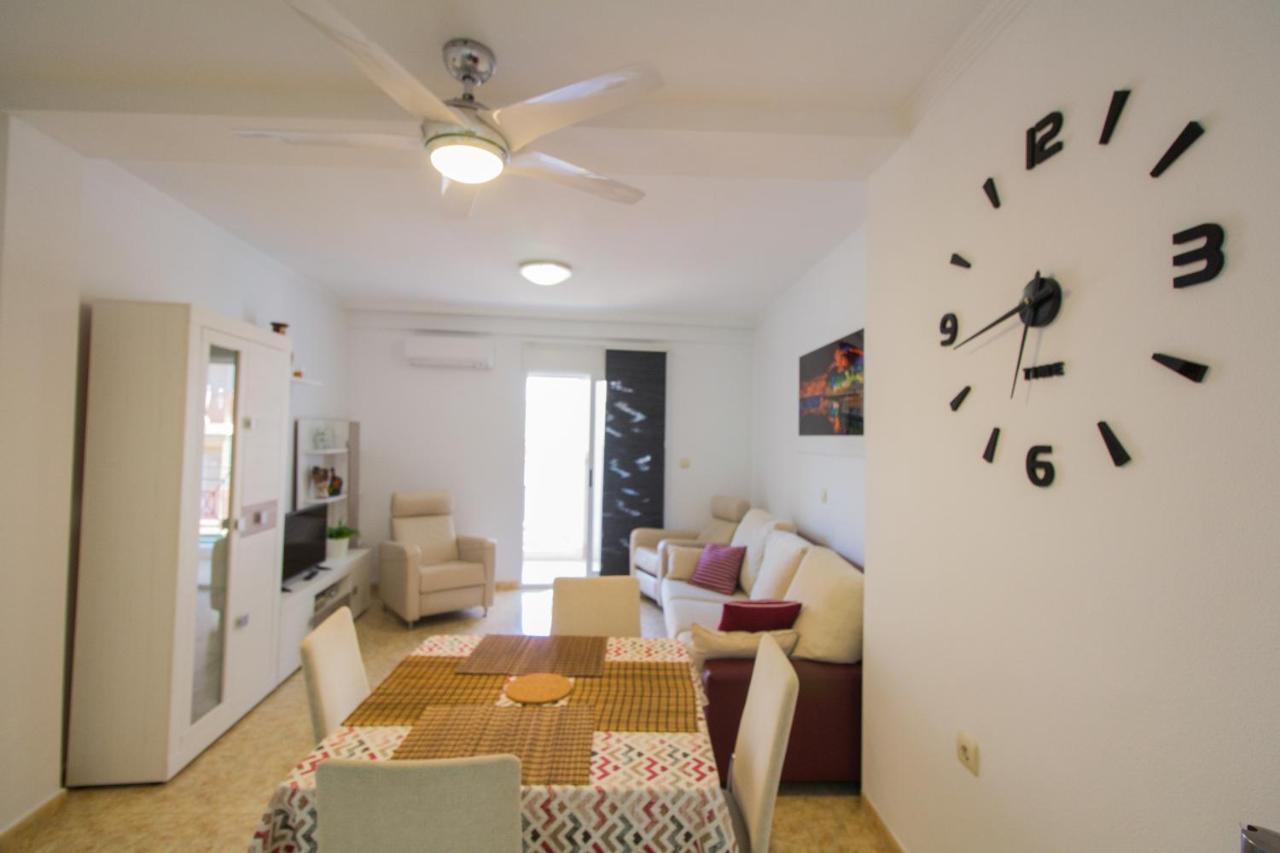 Alacant Home: Santa Pola. Piso Moderno A 200 Metros De La Playa Buitenkant foto