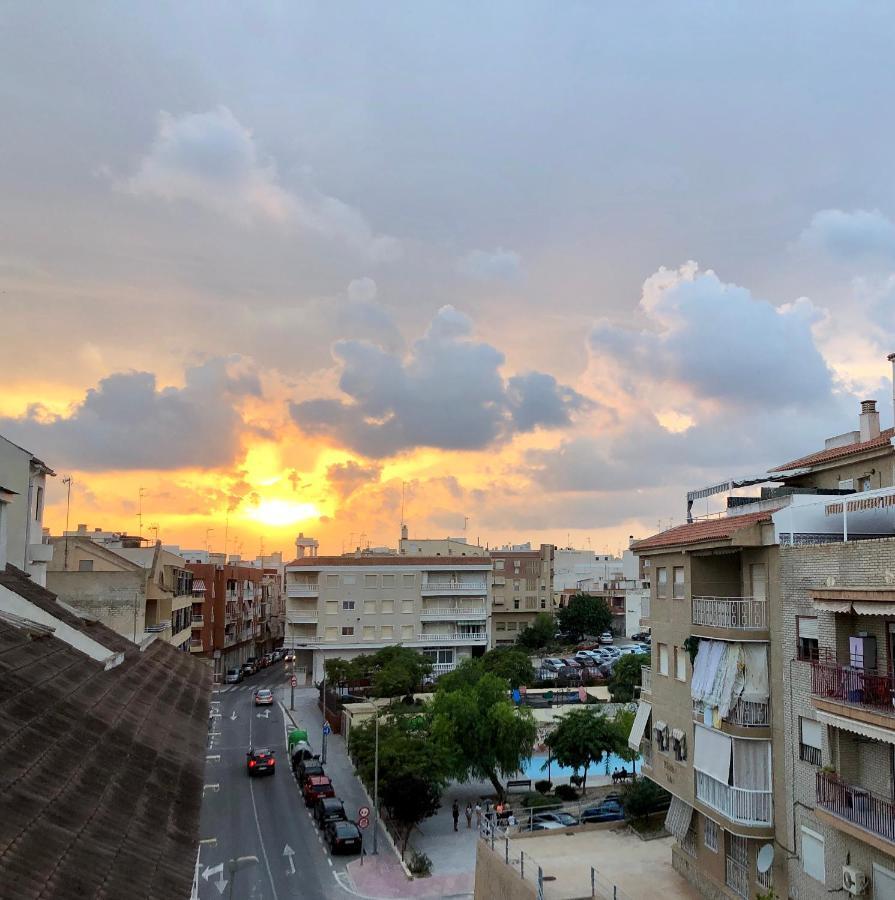 Alacant Home: Santa Pola. Piso Moderno A 200 Metros De La Playa Buitenkant foto